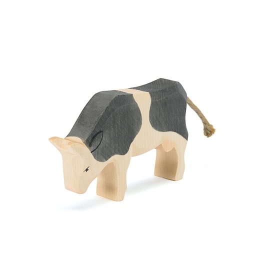 [105227] Kuh schwarz fressend